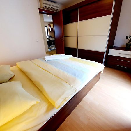 Grandville Apartments Bucureşti Ngoại thất bức ảnh