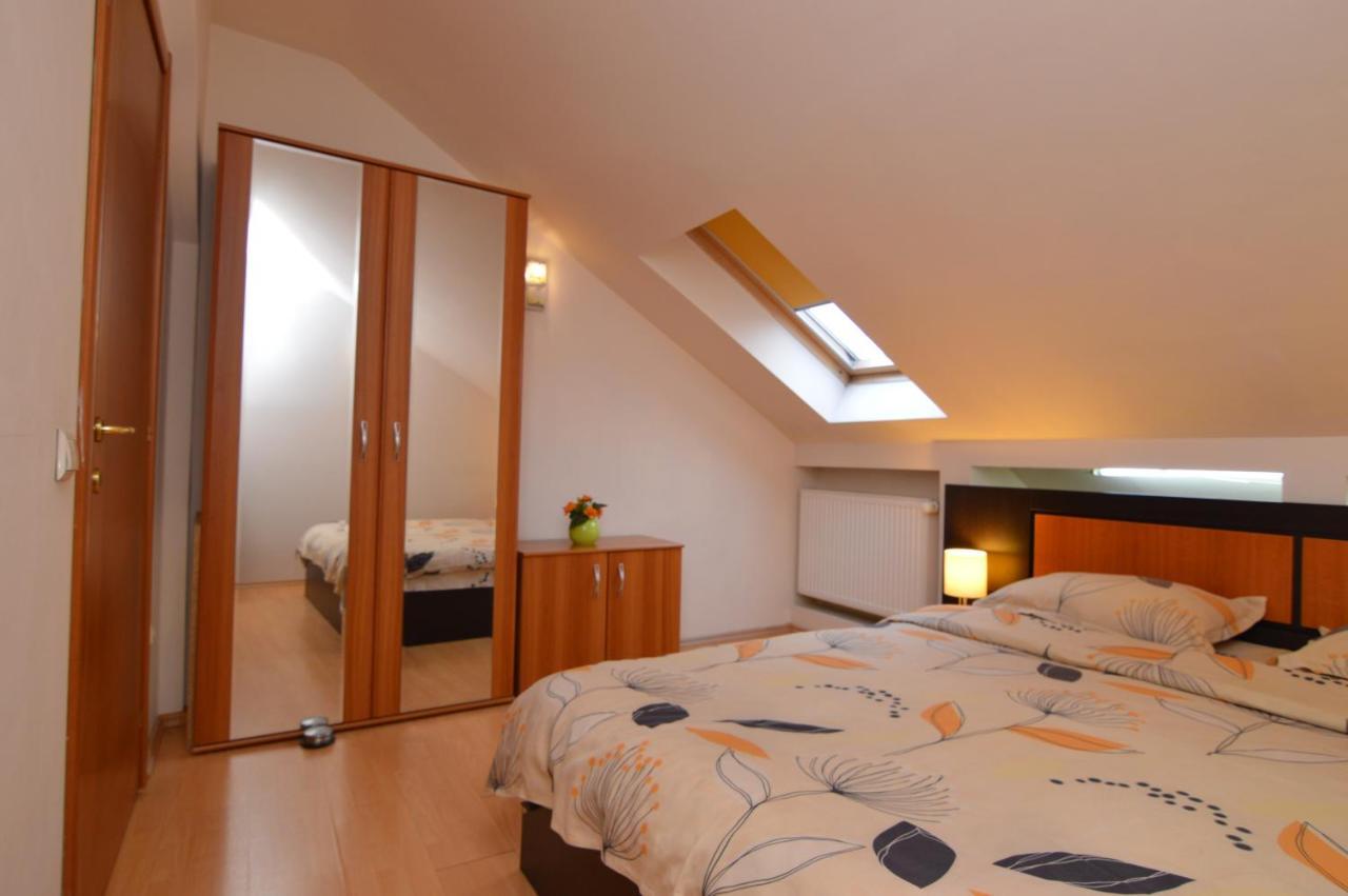 Grandville Apartments Bucureşti Ngoại thất bức ảnh