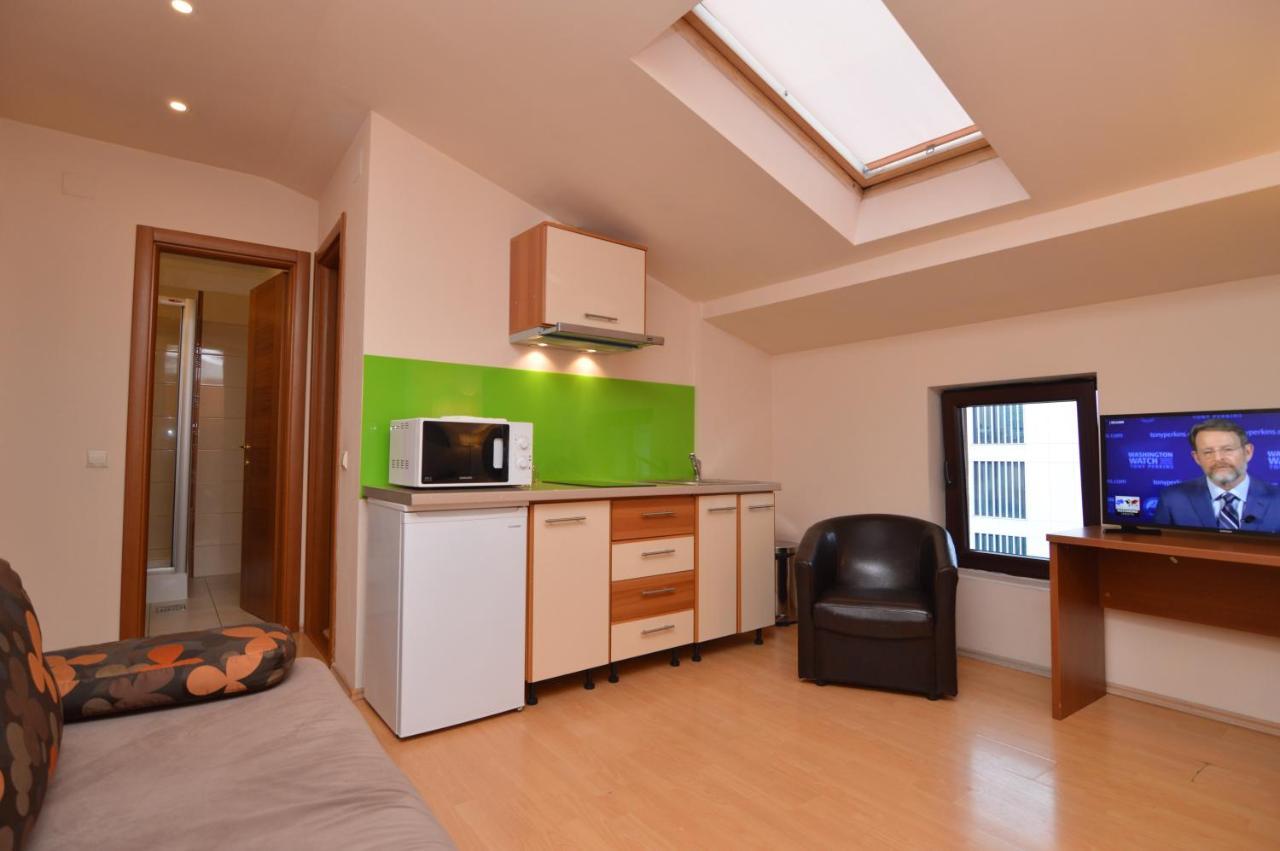 Grandville Apartments Bucureşti Ngoại thất bức ảnh