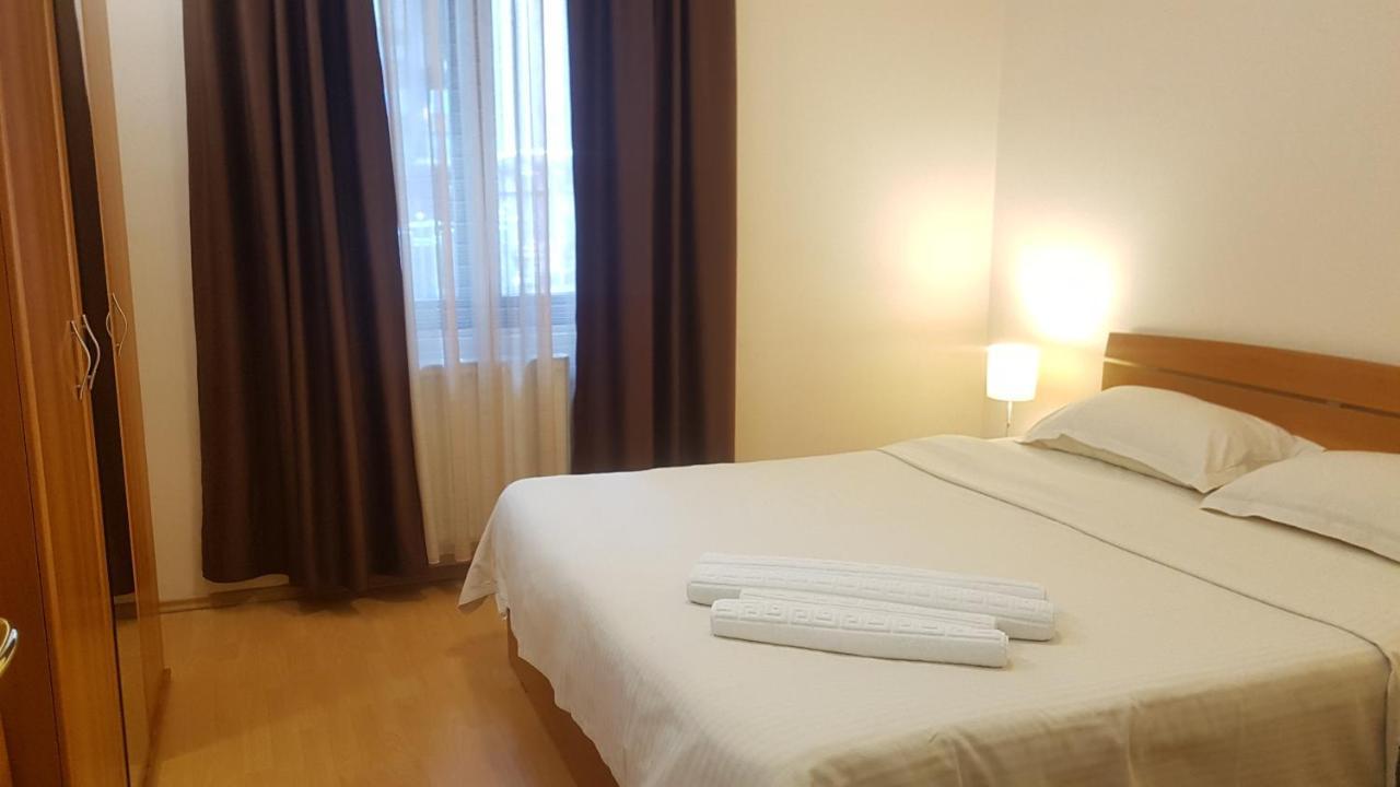 Grandville Apartments Bucureşti Ngoại thất bức ảnh