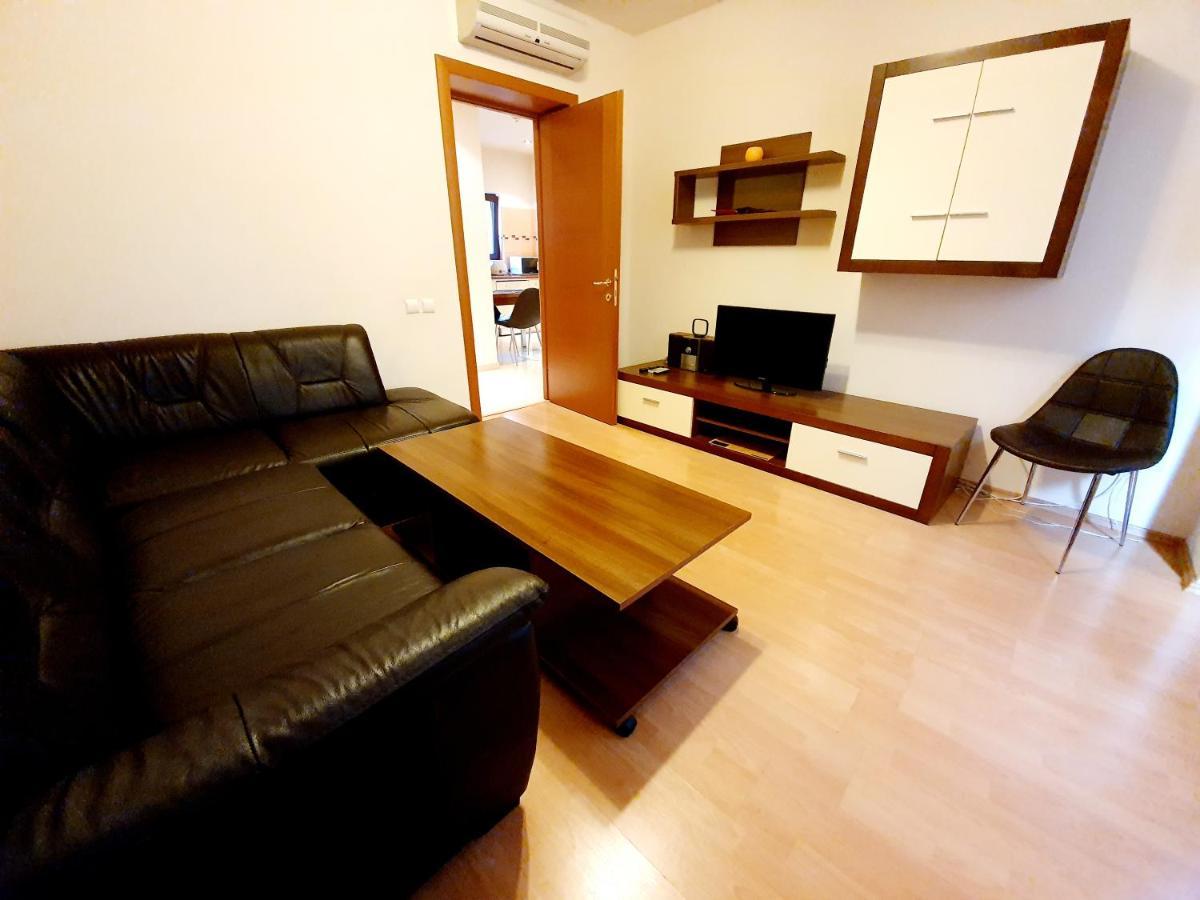 Grandville Apartments Bucureşti Ngoại thất bức ảnh