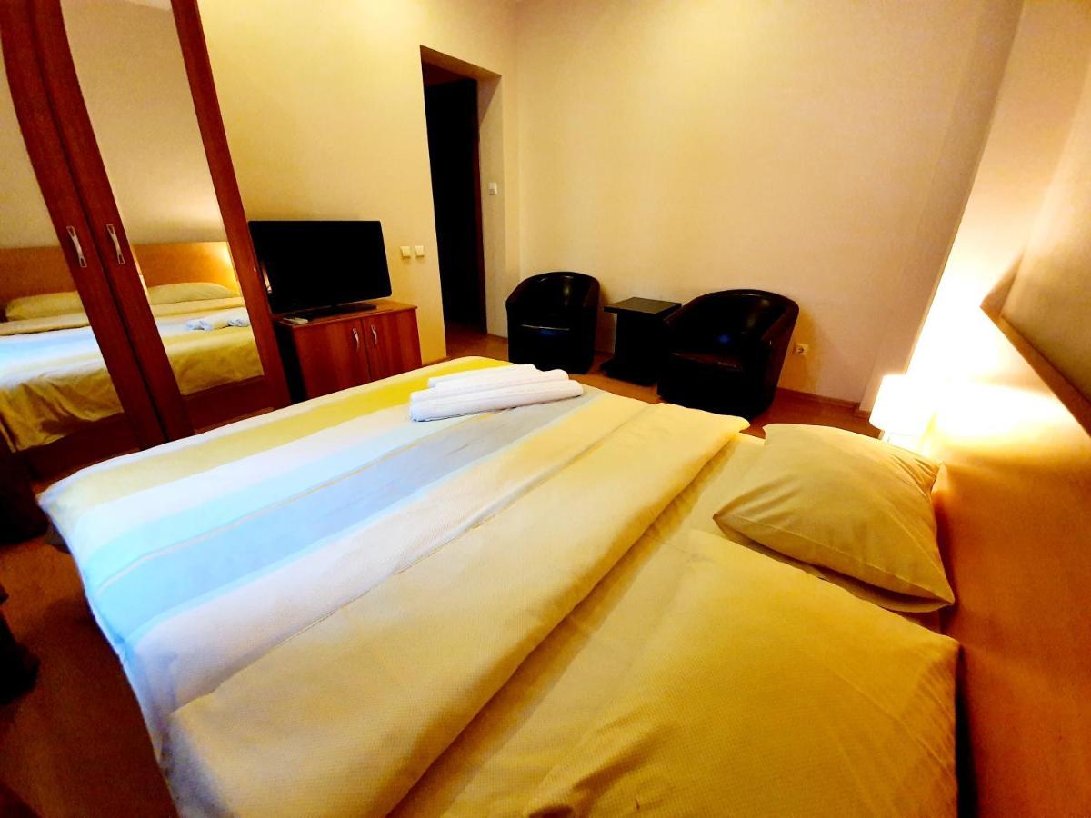 Grandville Apartments Bucureşti Ngoại thất bức ảnh